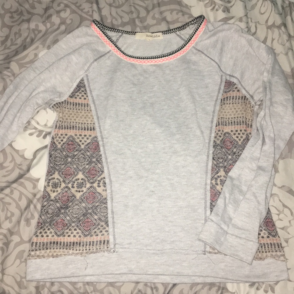 Cute Rewind crew neck❤️